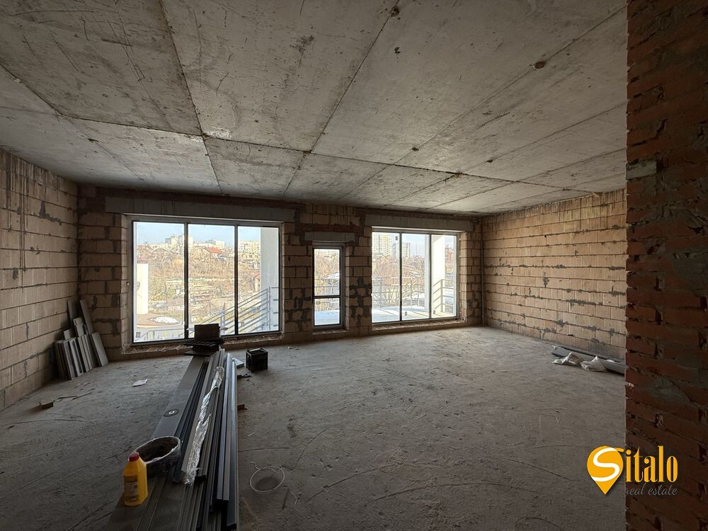 Продаж будинку 320 м², Листопадна вул.