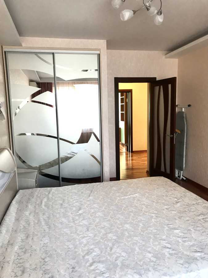 Аренда 2-комнатной квартиры 75 м², Анны Ахматовой ул., 35А