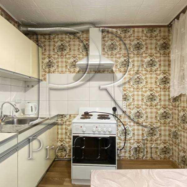 Продаж 2-кімнатної квартири 46 м², Чистяківська вул., 15