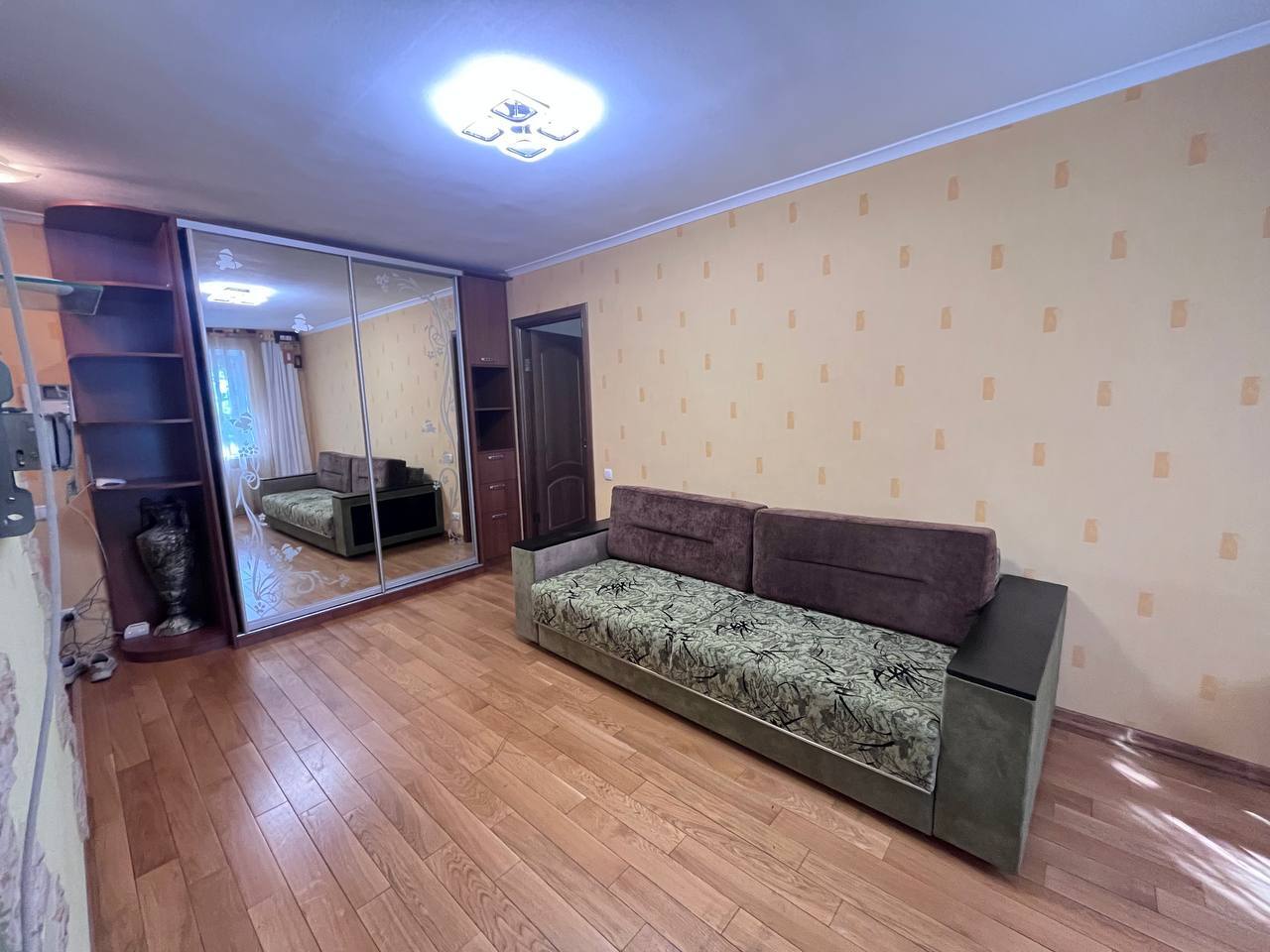 Оренда 2-кімнатної квартири 46 м², Січових Стрільців вул.