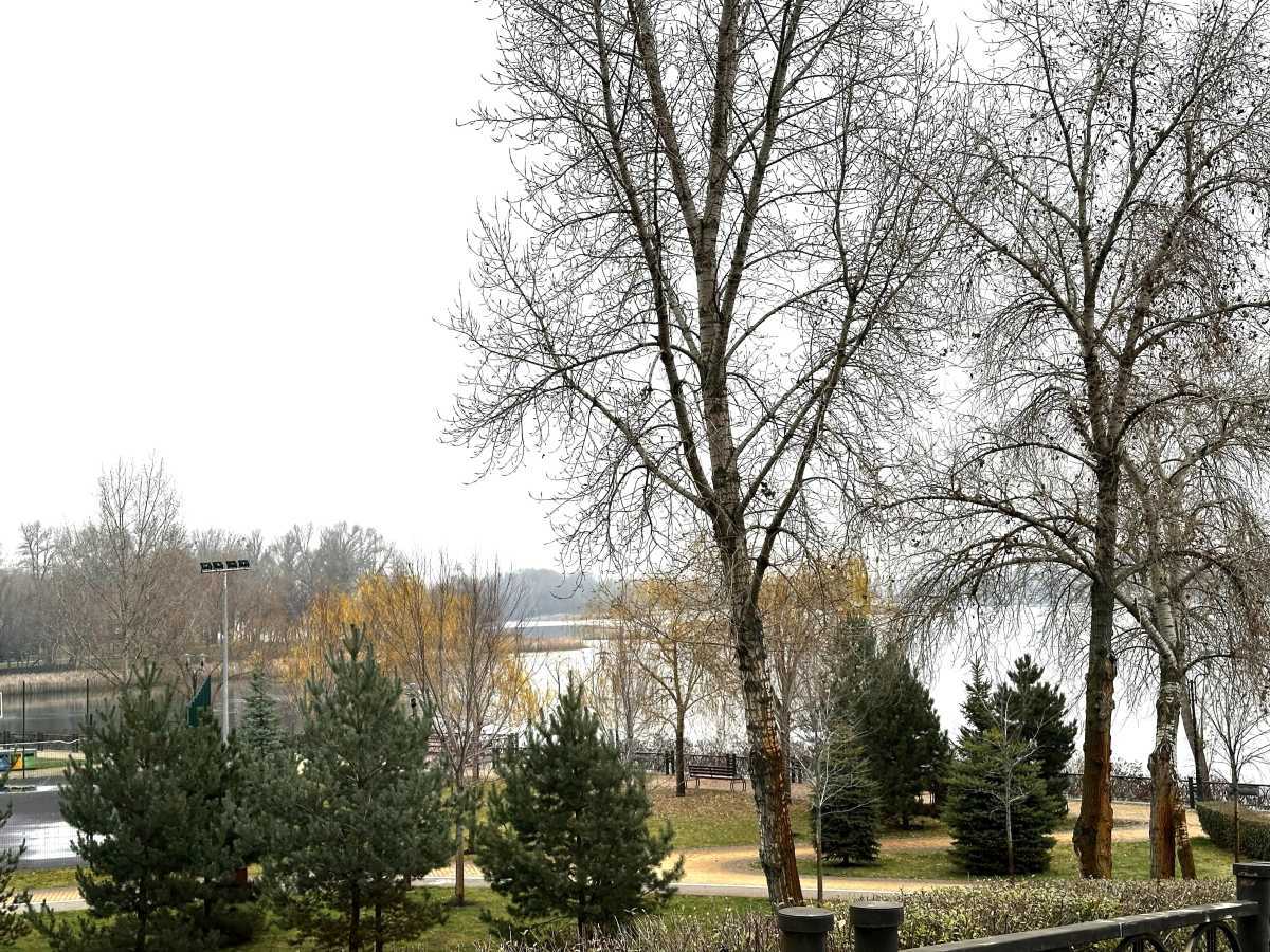 Продажа 2-комнатной квартиры 76 м², Героев Сталинграда просп., 2Д