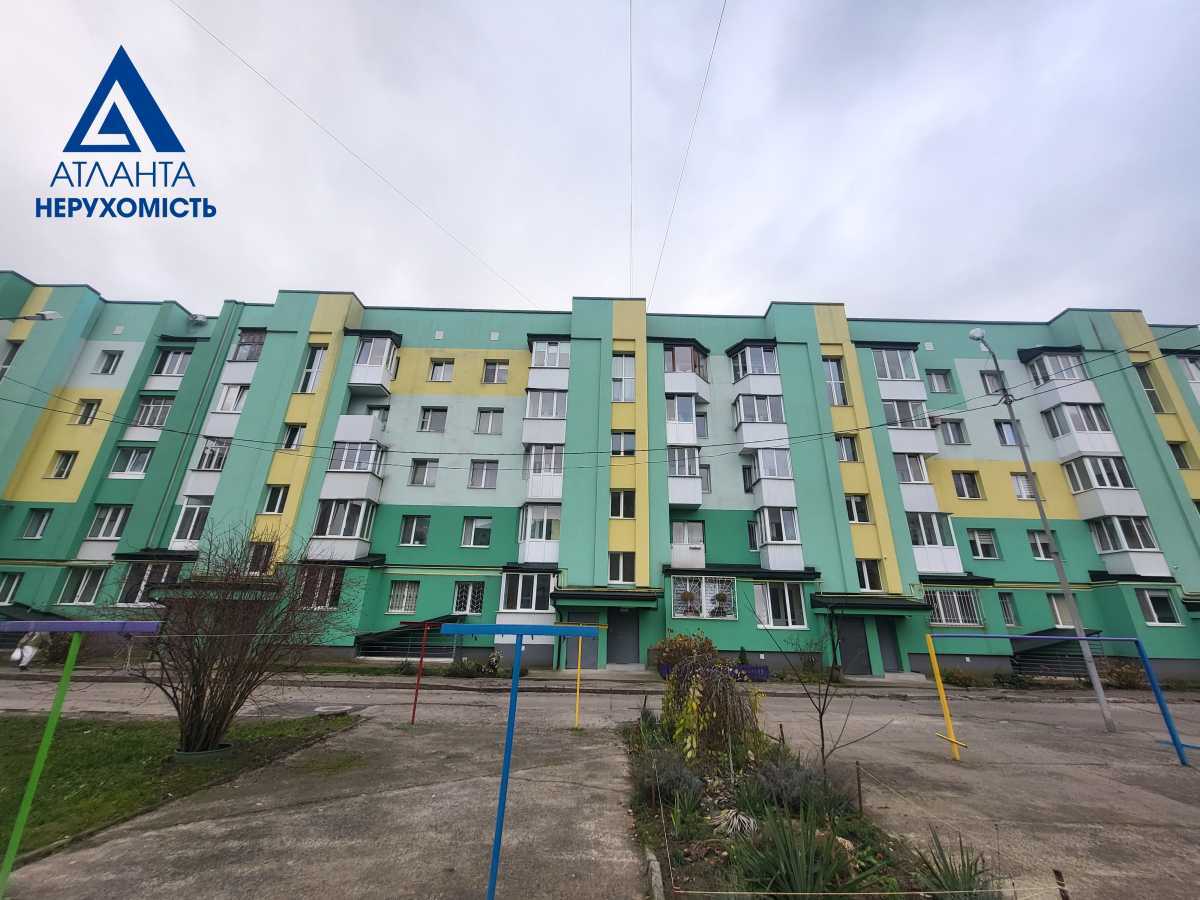 Продаж 3-кімнатної квартири 74 м², Конякіна вул., 21