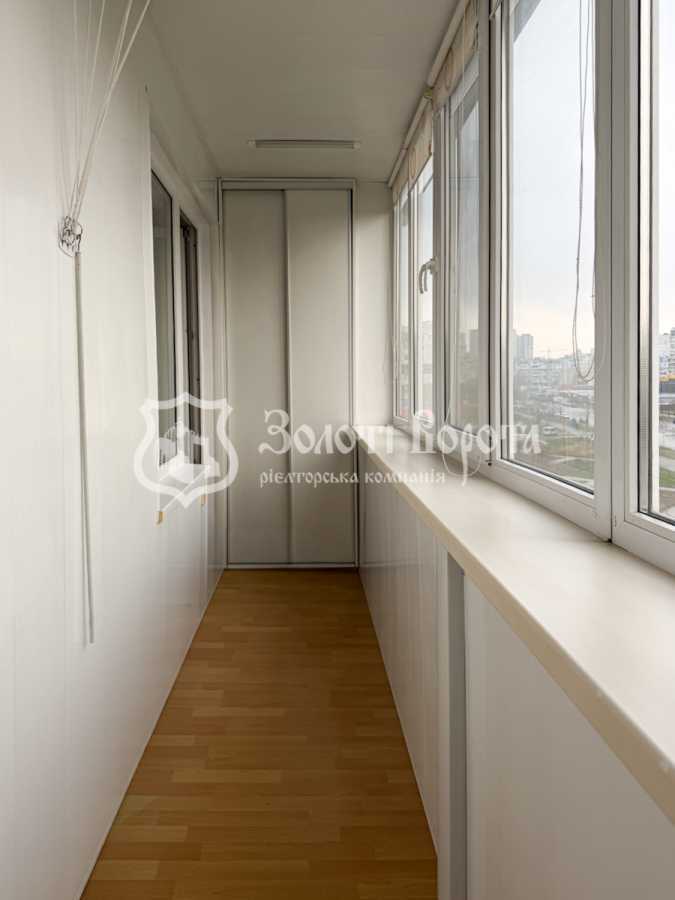 Продаж 2-кімнатної квартири 51 м², Володимира Маяковського просп., 12