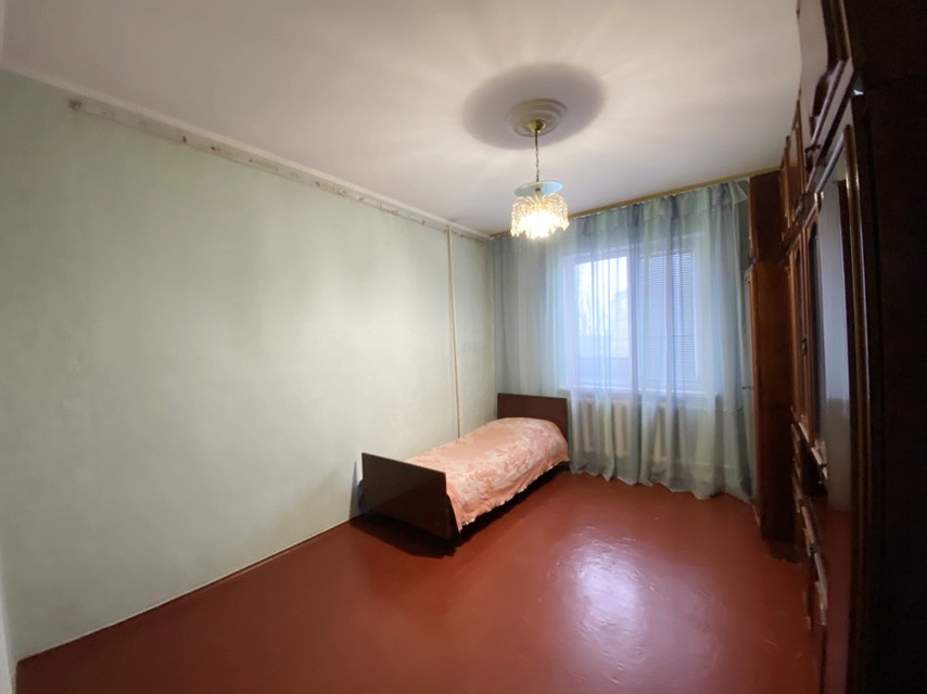 Продажа 3-комнатной квартиры 76 м², Озерная ул.