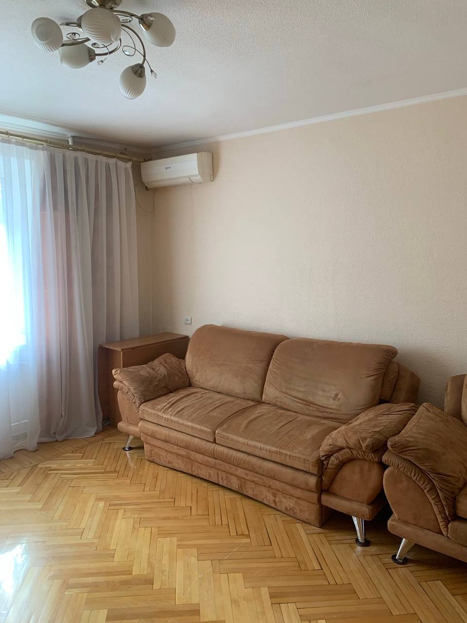 Аренда 2-комнатной квартиры 50 м², Александра Поля просп.