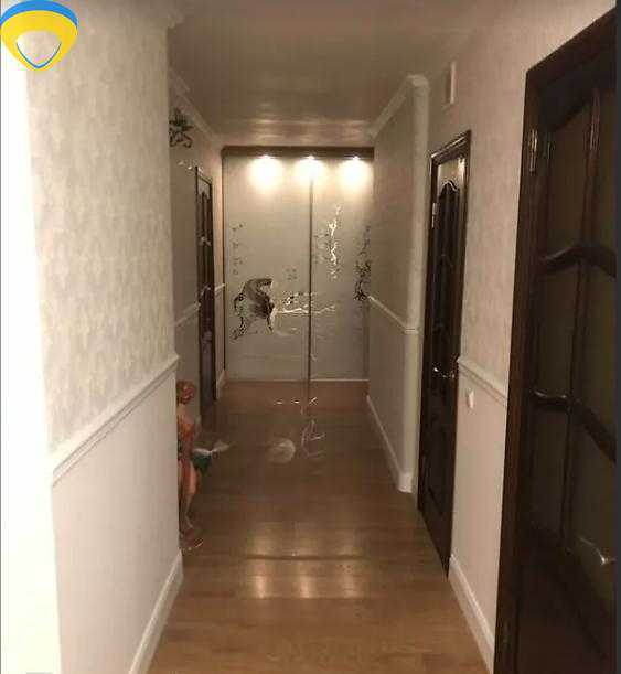 Продажа 4-комнатной квартиры 110 м², Михайловская ул.