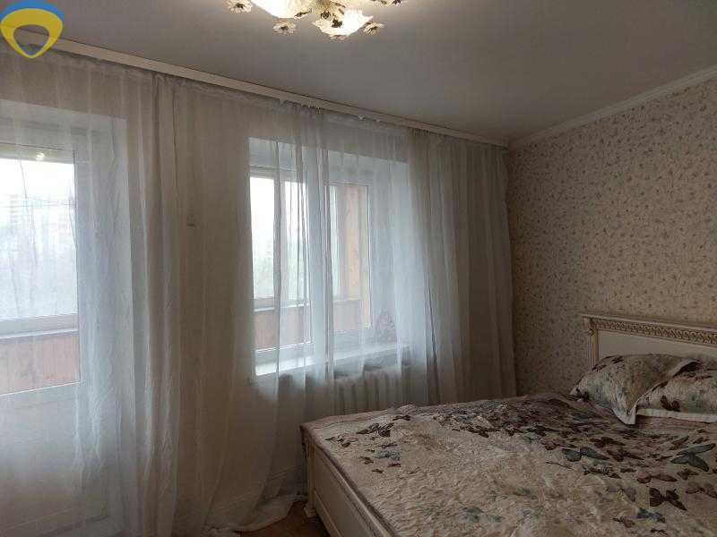 Продажа 4-комнатной квартиры 110 м², Михайловская ул.