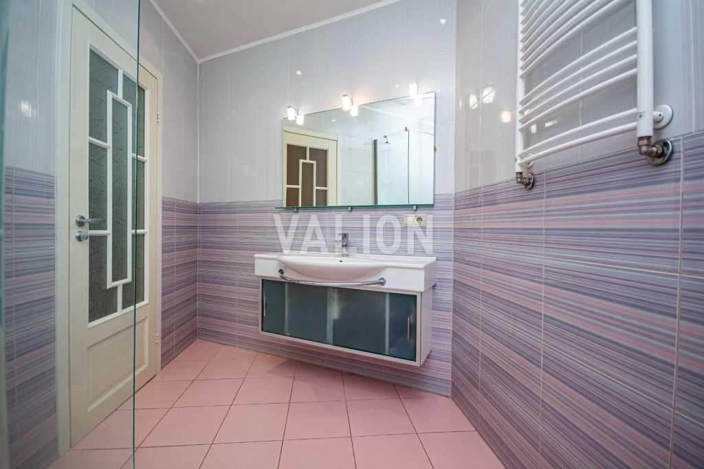 Продажа 2-комнатной квартиры 81.8 м², Срибнокильская ул., 1