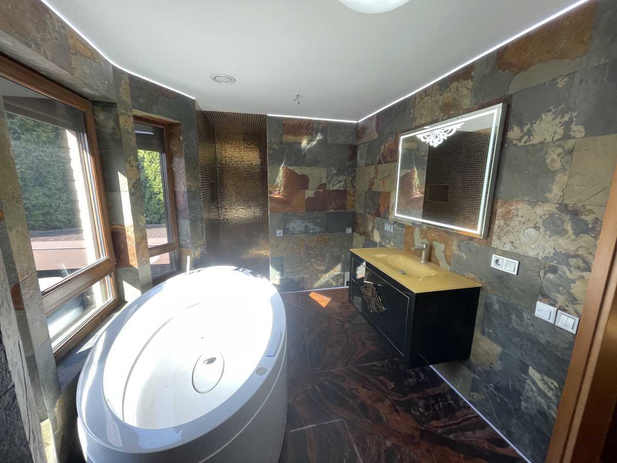 Оренда будинку 506 м², Гайова вул.