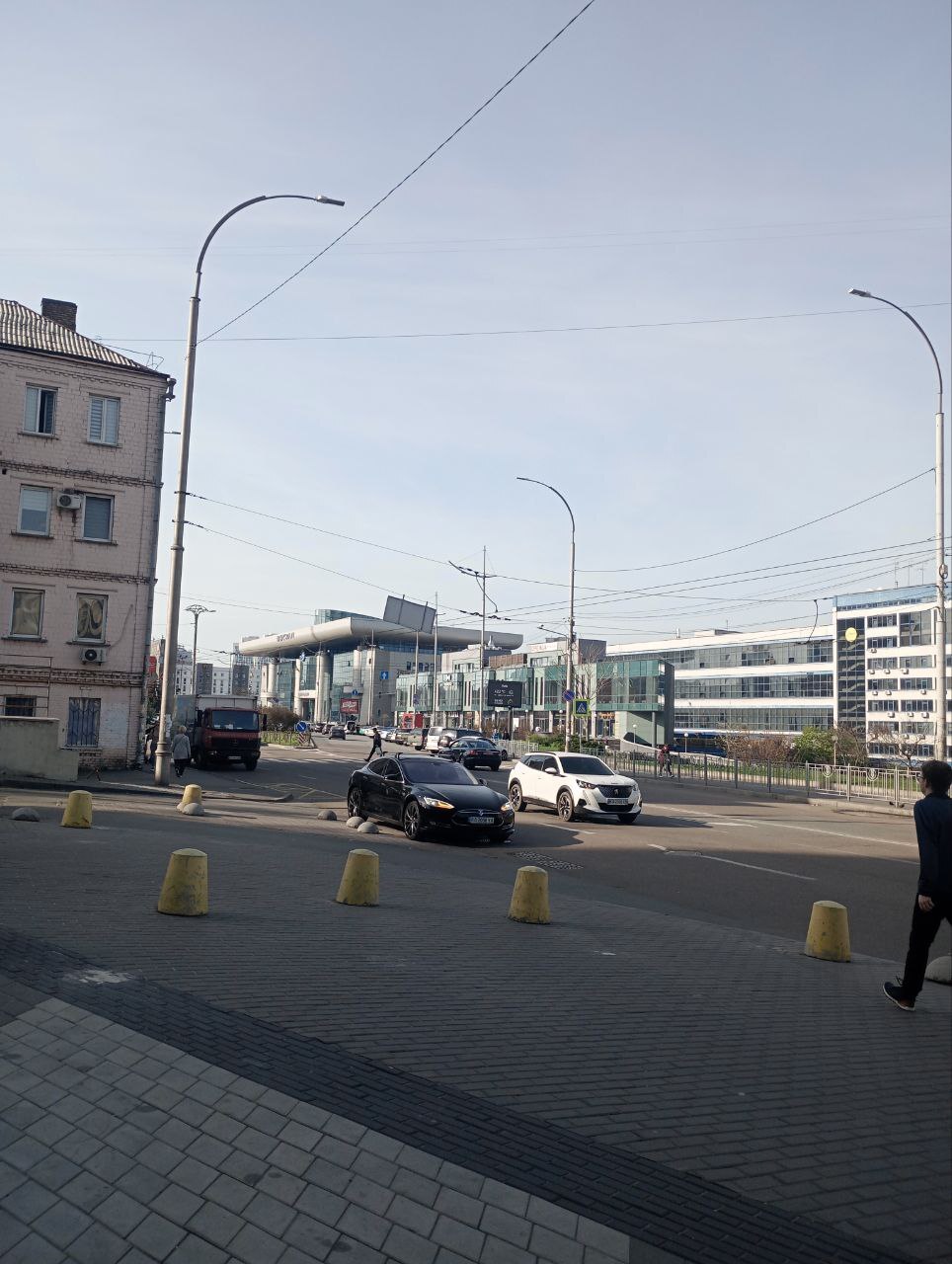 Оренда 2-кімнатної квартири 50 м², Липківського, 16Г