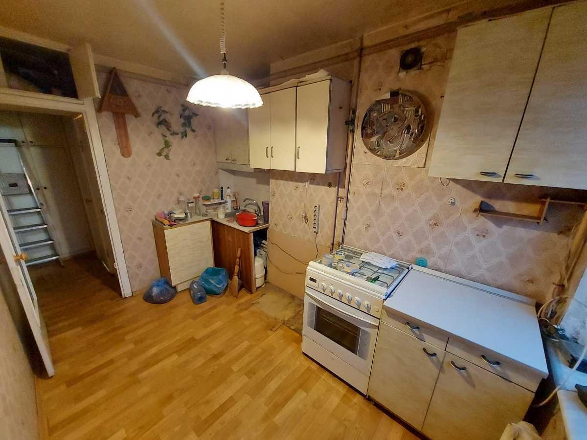 Продажа 2-комнатной квартиры 46 м², Героев просп., 12