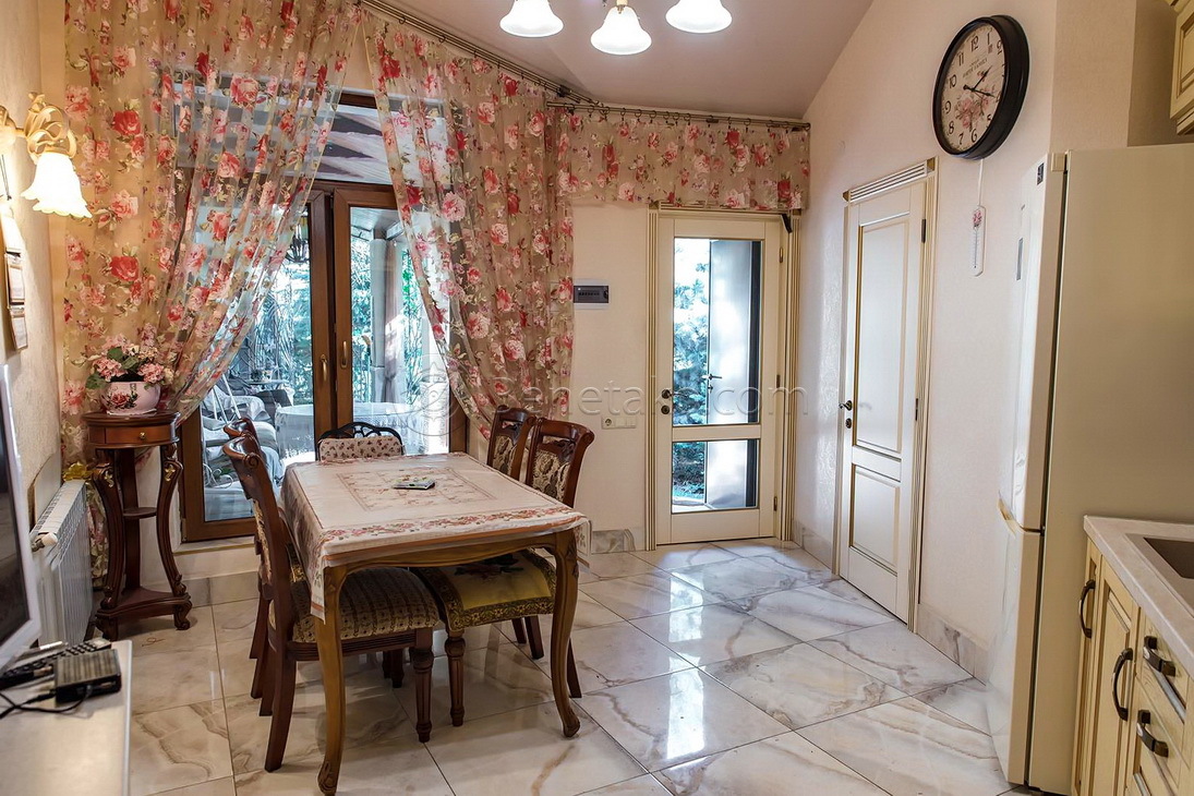 Аренда дома 250 м², Фонтанская дор., 76