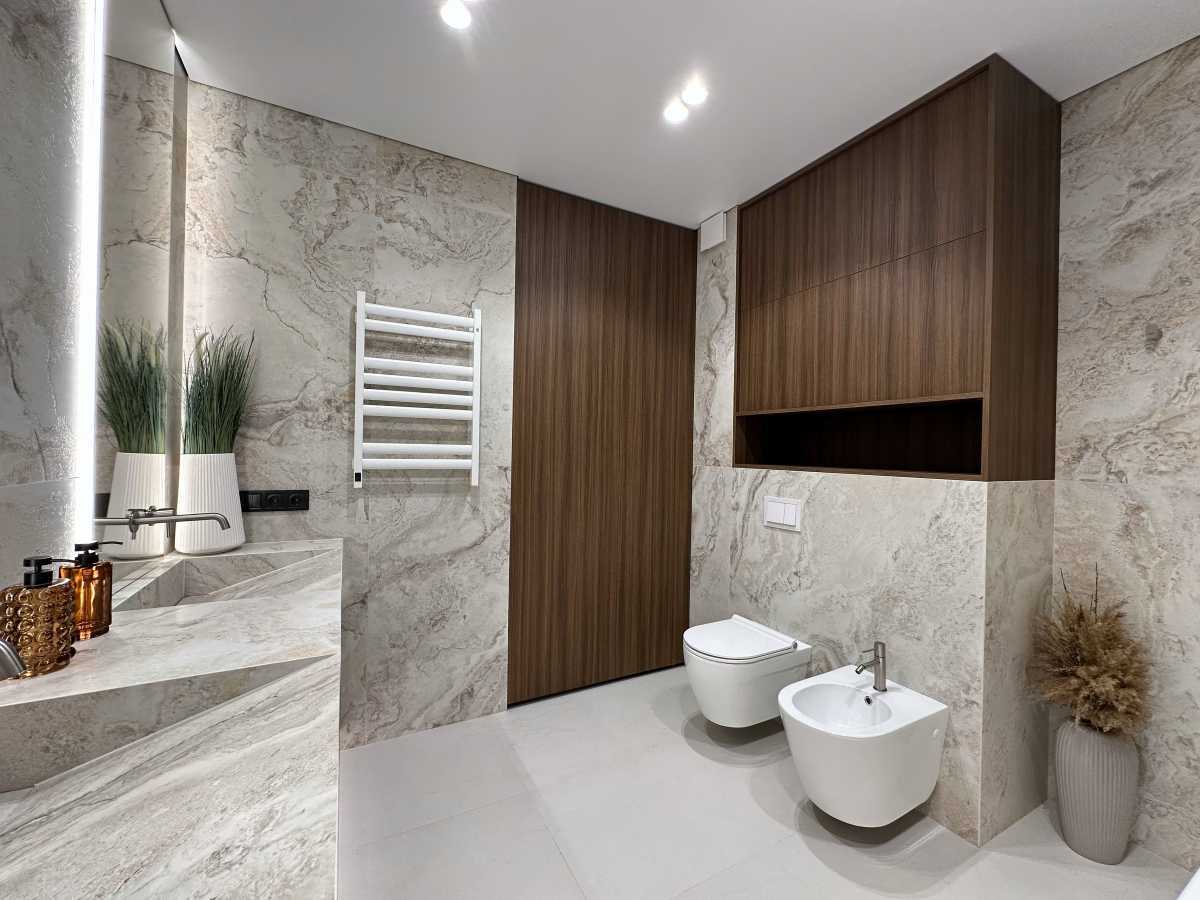 Продажа 2-комнатной квартиры 84 м², Днепровская наб., 15Ж