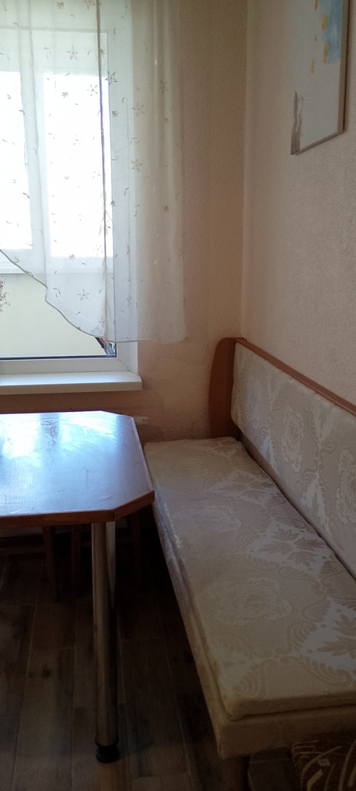 Аренда 1-комнатной квартиры 55 м², Ревуцкого ул., 54А