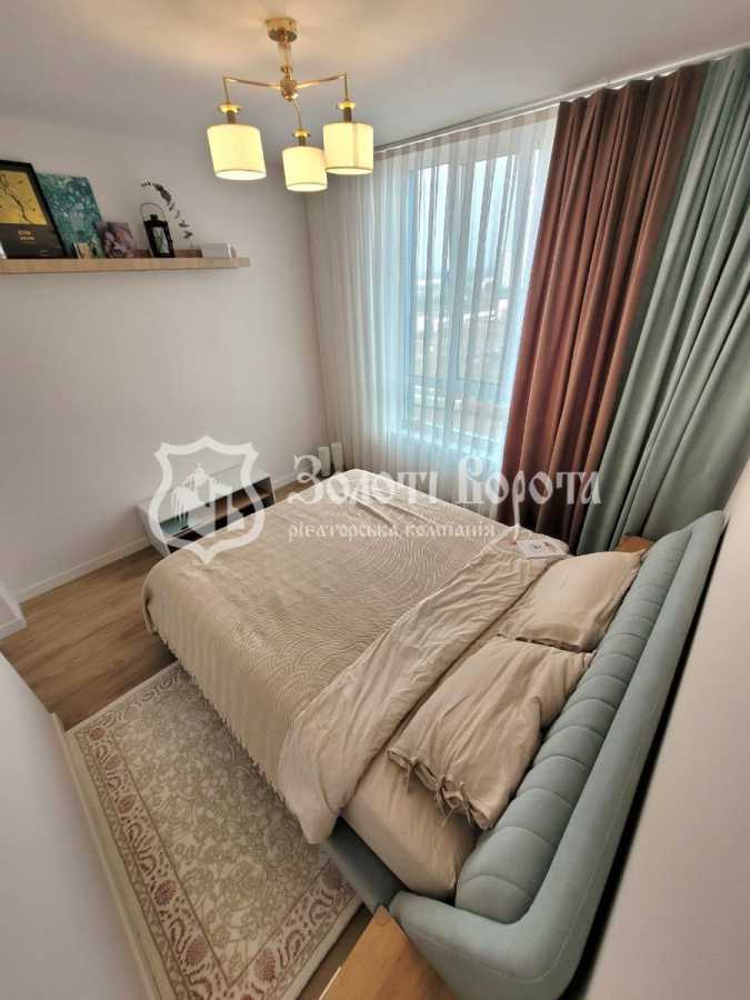 Продажа 2-комнатной квартиры 60.2 м², Каховская ул., 62А