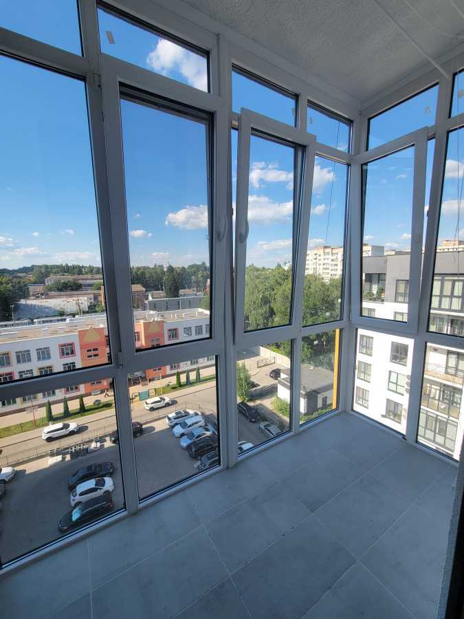 2-кімнатна квартира подобово 67 м², Трамвайна вул., 7