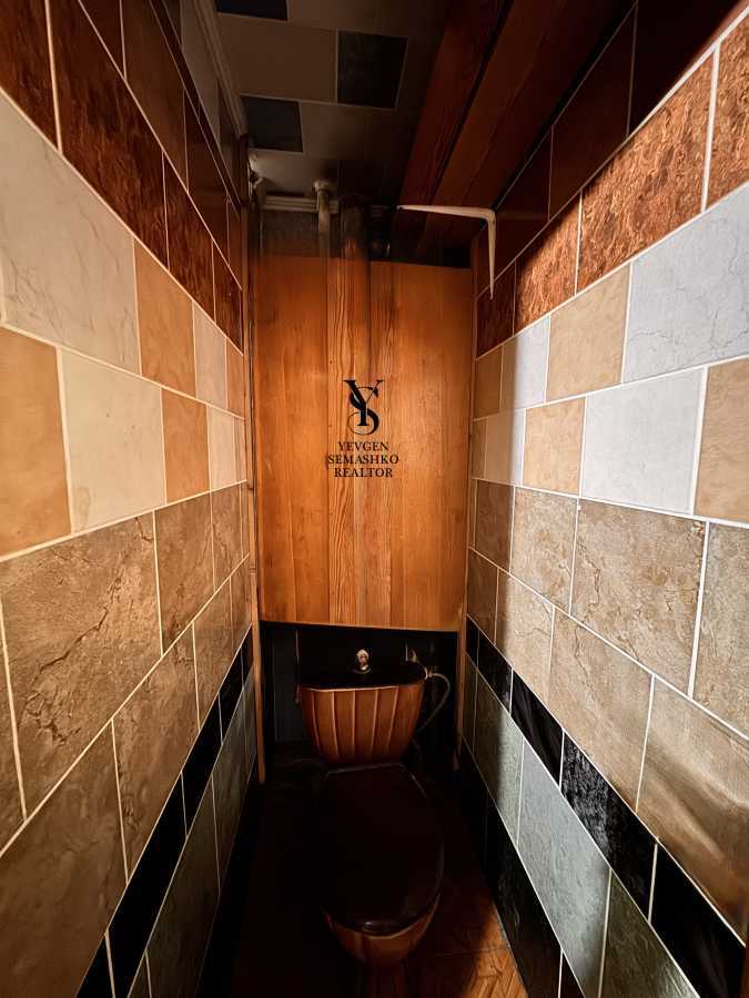 Продаж 1-кімнатної квартири 37 м², Мілютенка вул., 17А