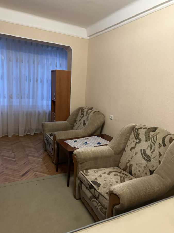 Оренда 2-кімнатної квартири 50 м², Васильківська вул., 2