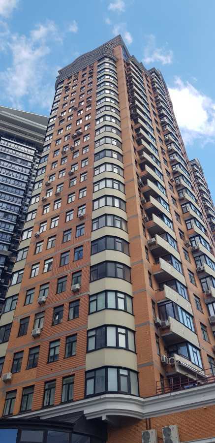 Продажа 3-комнатной квартиры 170 м², Леси Украинки бул., 7А