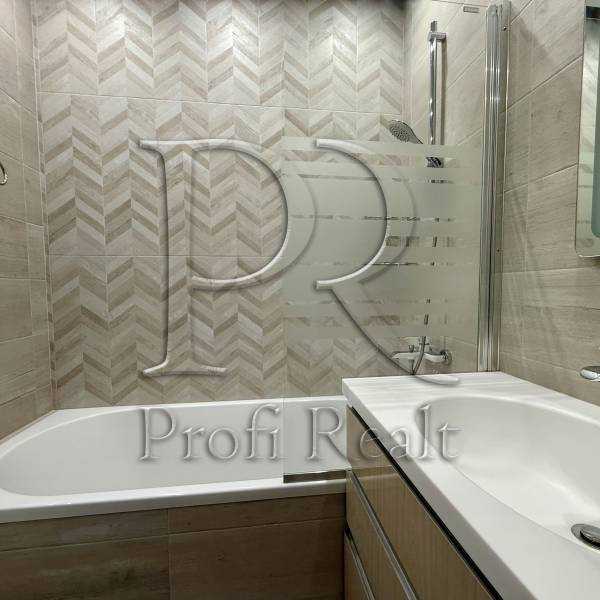 Продаж 1-кімнатної квартири 42 м², Володимира Антоновича вул., 74