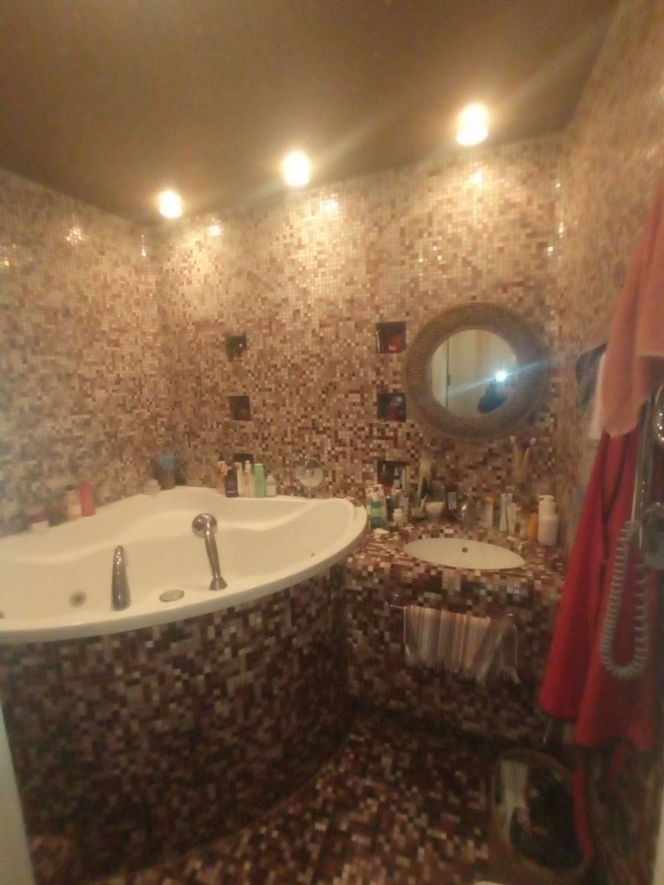 Продажа 5-комнатной квартиры 150 м², Багалия ул., 17