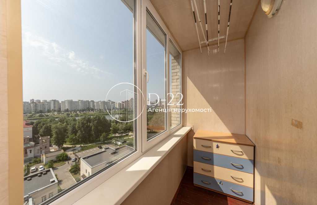 Продаж 3-кімнатної квартири 98 м², Олександра Кошиця вул., 7А