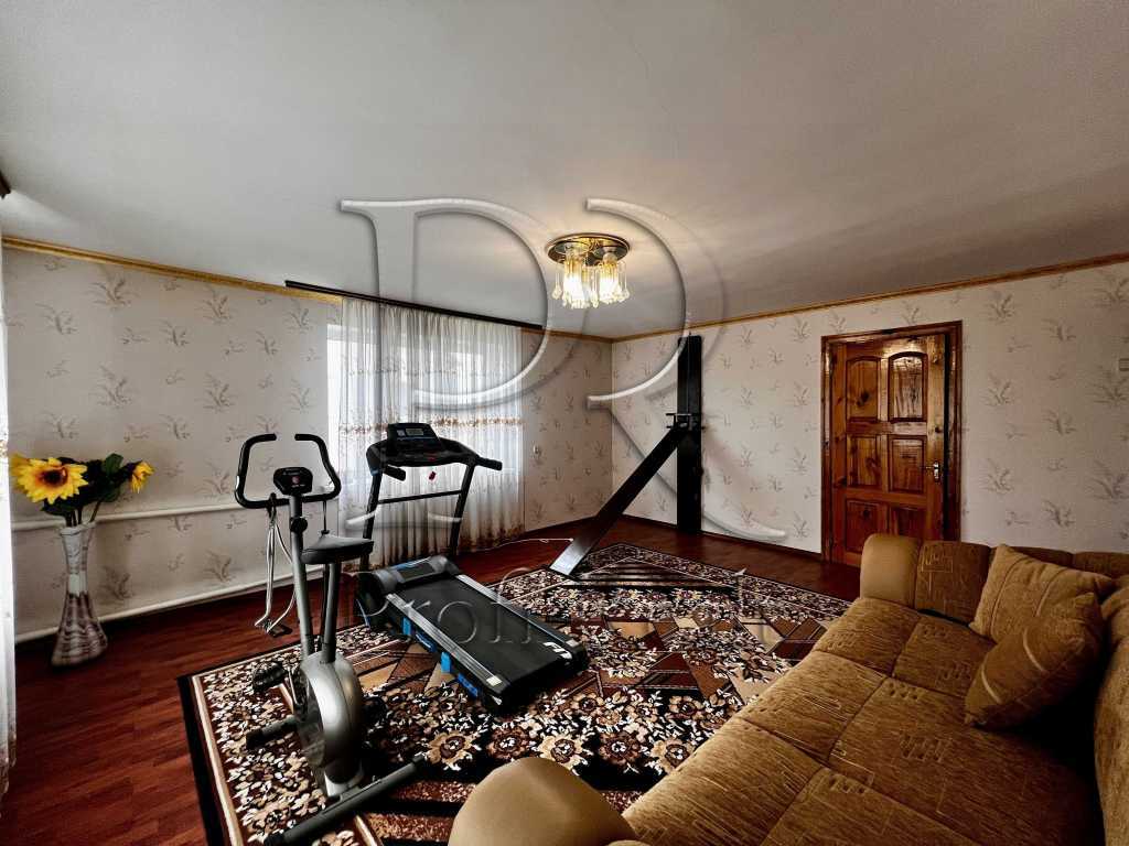 Продаж будинку 214 м², Молодіжна вулиця