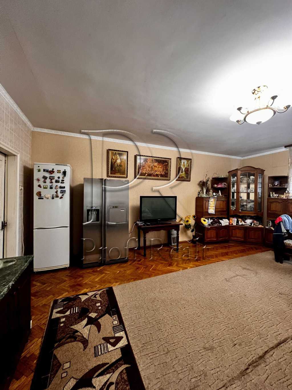 Продаж будинку 214 м², Молодіжна вулиця