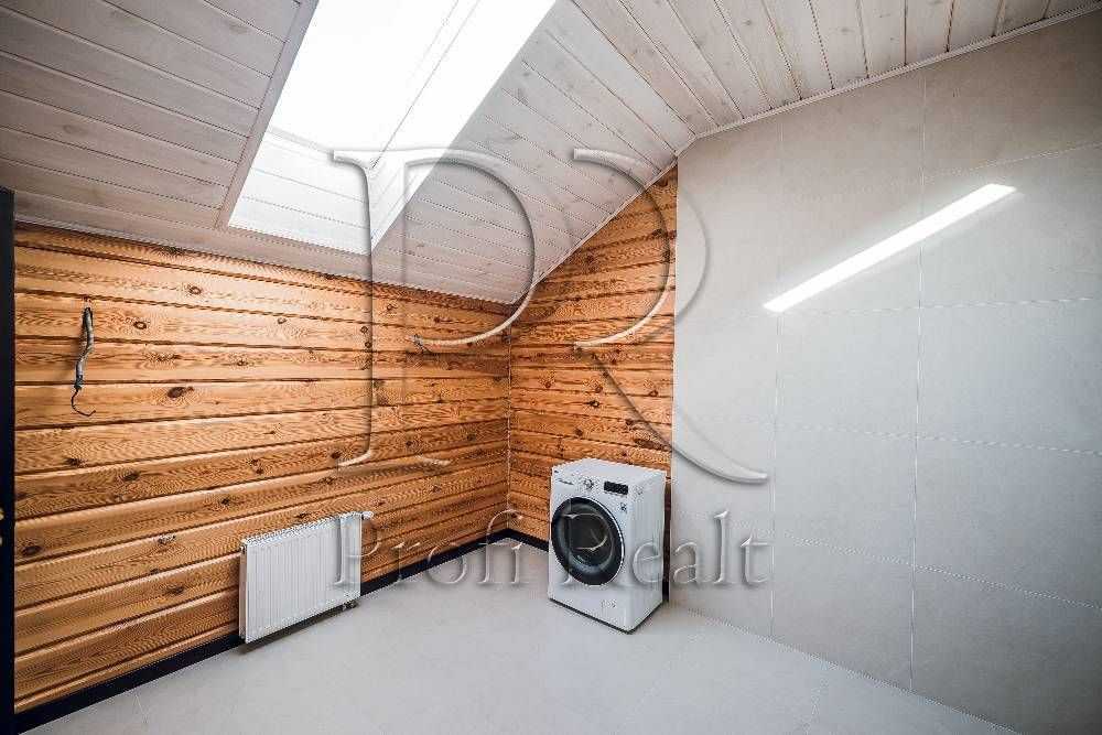 Продаж будинку 200 м², Берковецька вул., 6А