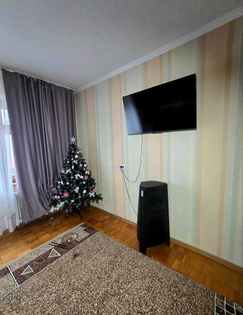 Продаж 2-кімнатної квартири 47 м², Вокзальна вул.