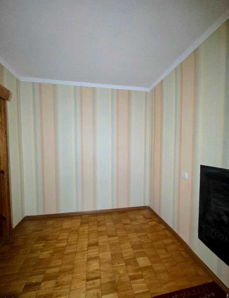 Продаж 2-кімнатної квартири 47 м², Вокзальна вул.