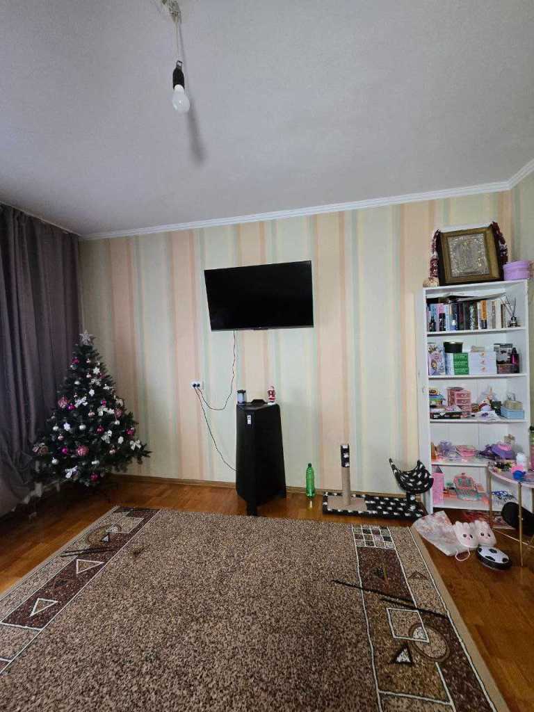 Продаж 2-кімнатної квартири 47 м², Вокзальна вул.