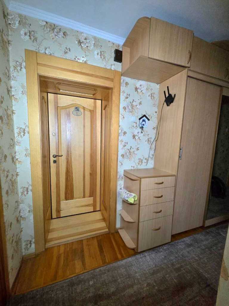 Продаж 2-кімнатної квартири 47 м², Вокзальна вул.