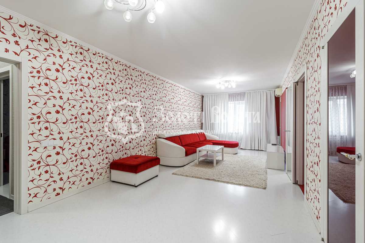 Продаж 4-кімнатної квартири 106.5 м², Федора Кричевського вул., Ернста, 8