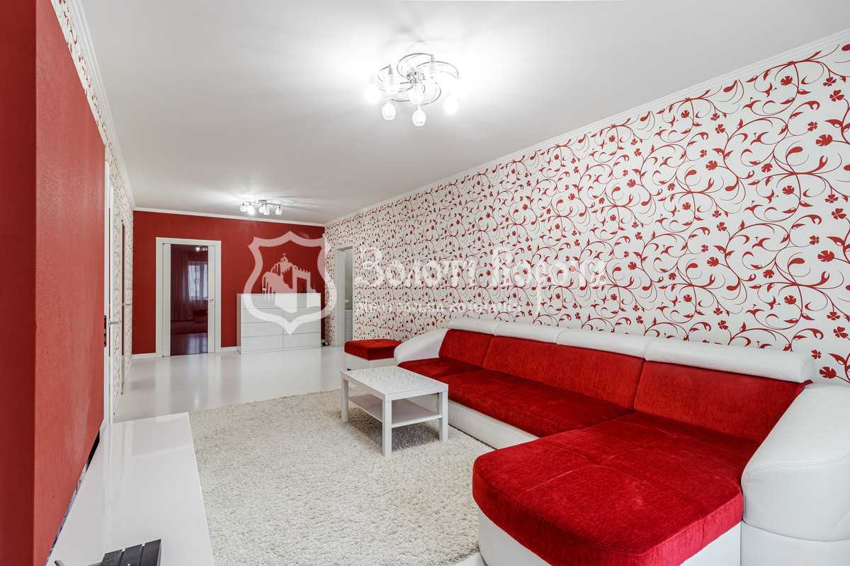 Продаж 4-кімнатної квартири 106.5 м², Федора Кричевського вул., Ернста, 8