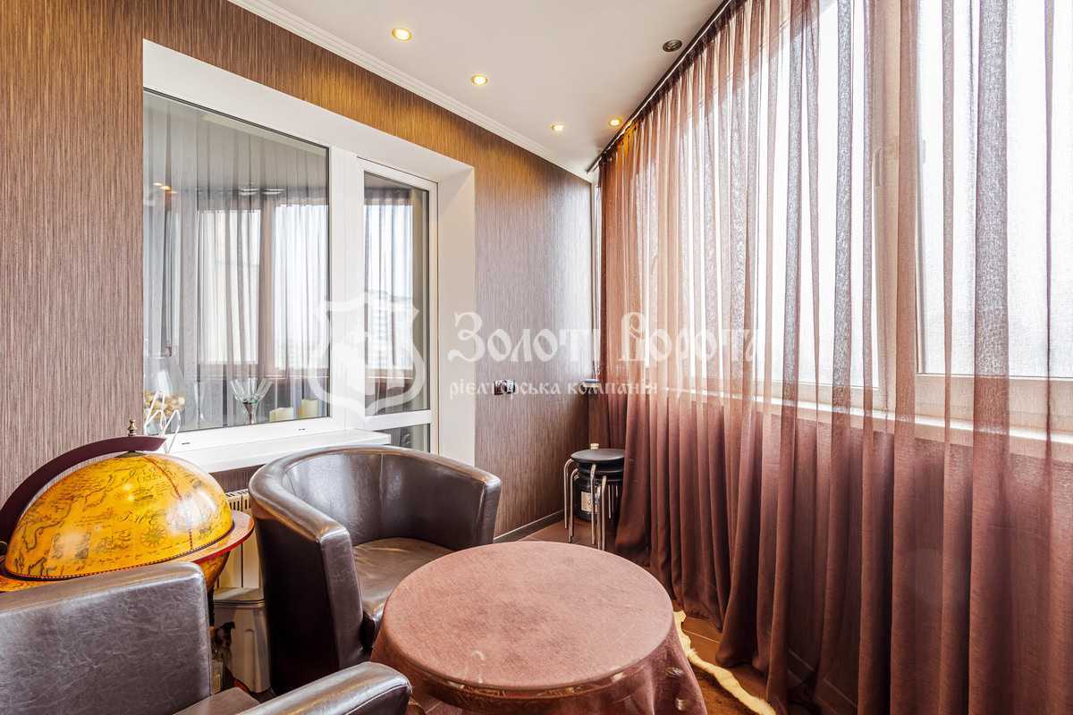 Продаж 4-кімнатної квартири 106.5 м², Федора Кричевського вул., Ернста, 8