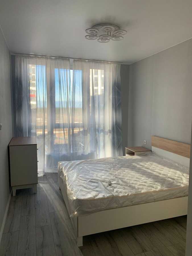 Аренда 2-комнатной квартиры 61 м², Александра Олеся ул., 10