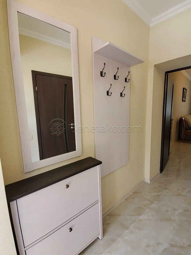 Оренда 2-кімнатної квартири 78 м², Ляпидевского вул., 1