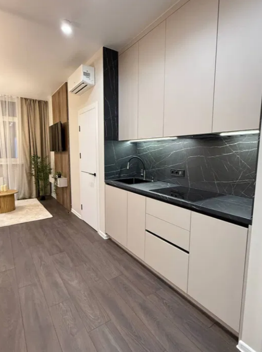 Продажа 1-комнатной квартиры 42 м², Краснова ул.