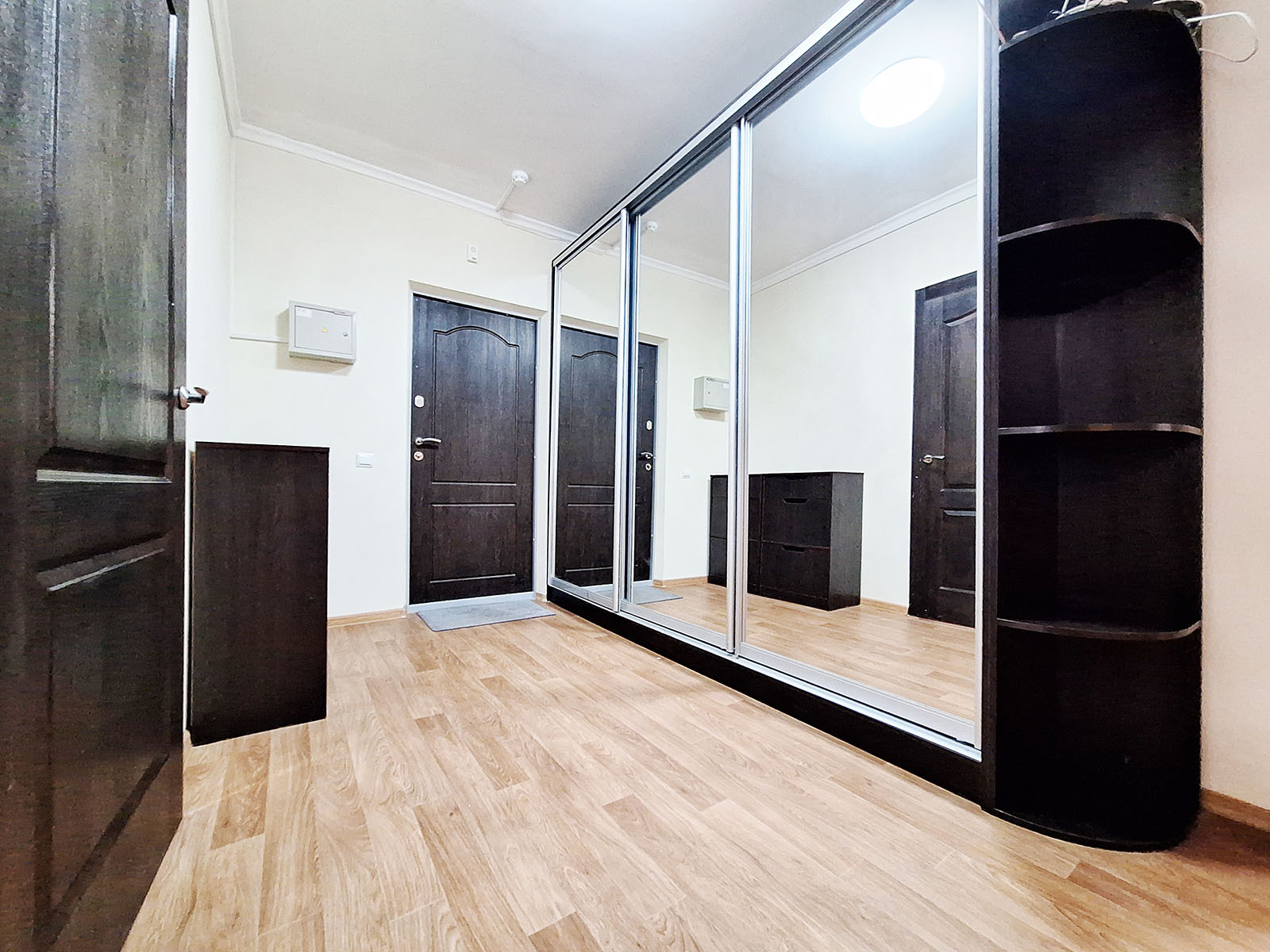 Оренда 2-кімнатної квартири 67 м², Бориса Гмирі вул.