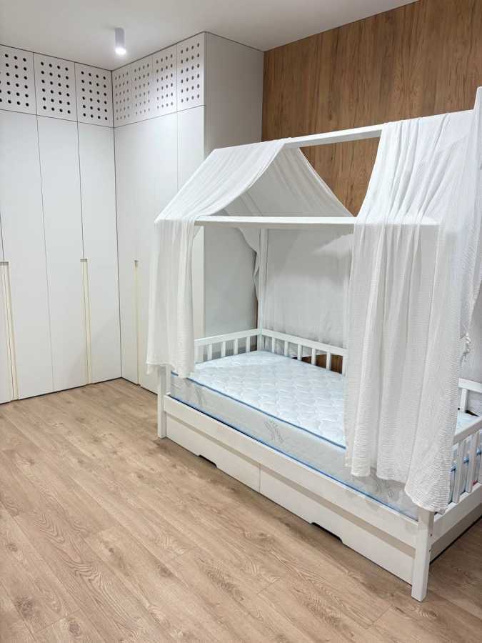 Аренда 3-комнатной квартиры 80 м², Предславинская ул., 44