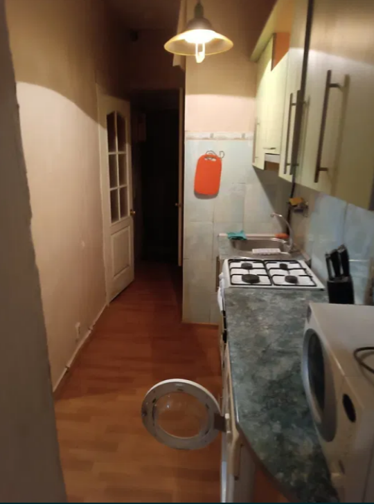 Продаж 2-кімнатної квартири 34 м², Запорізька вул.