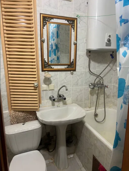 Продаж 1-кімнатної квартири 30 м², Академіка Глушко просп.