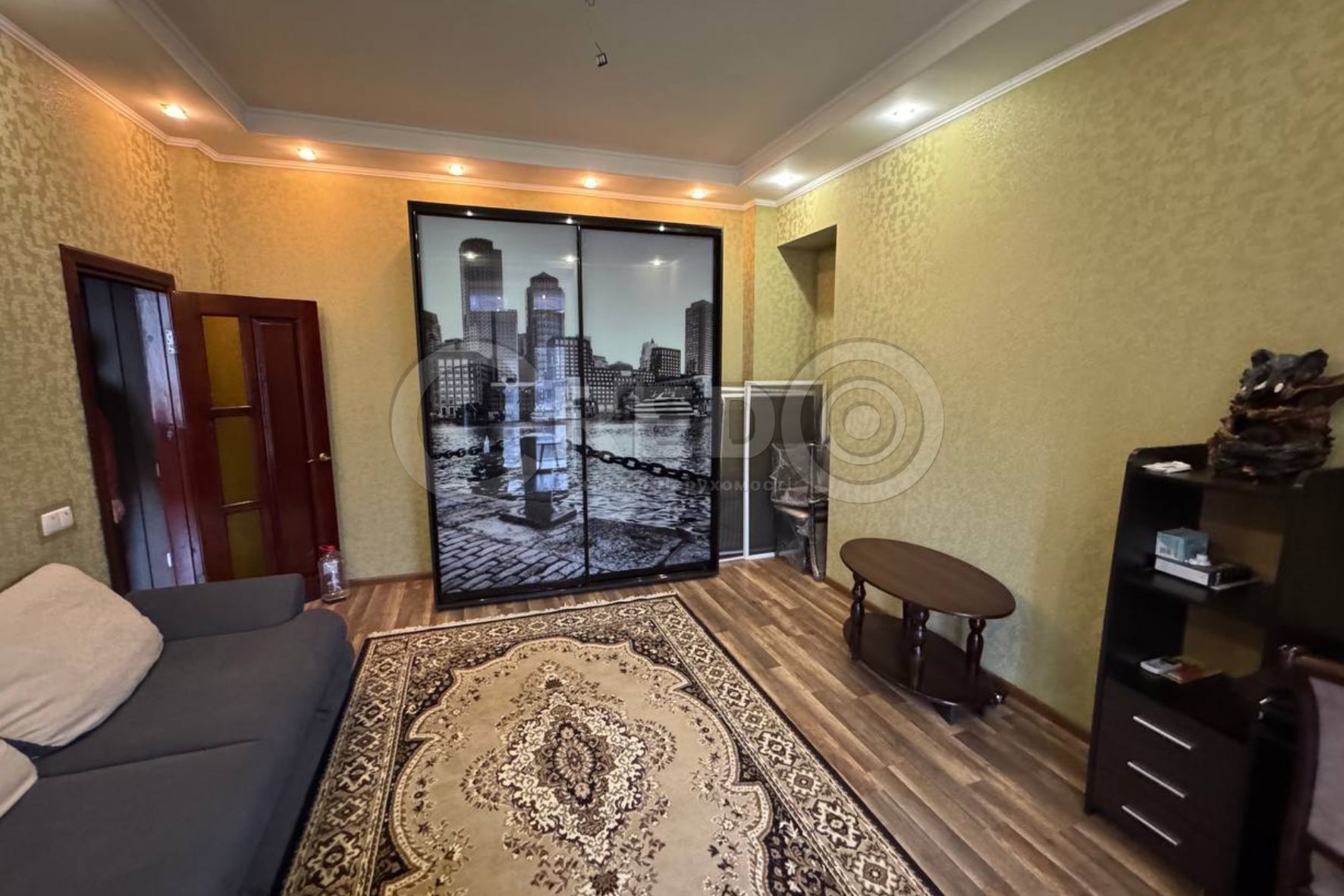 Продажа 1-комнатной квартиры 30.1 м², Соборности ул.