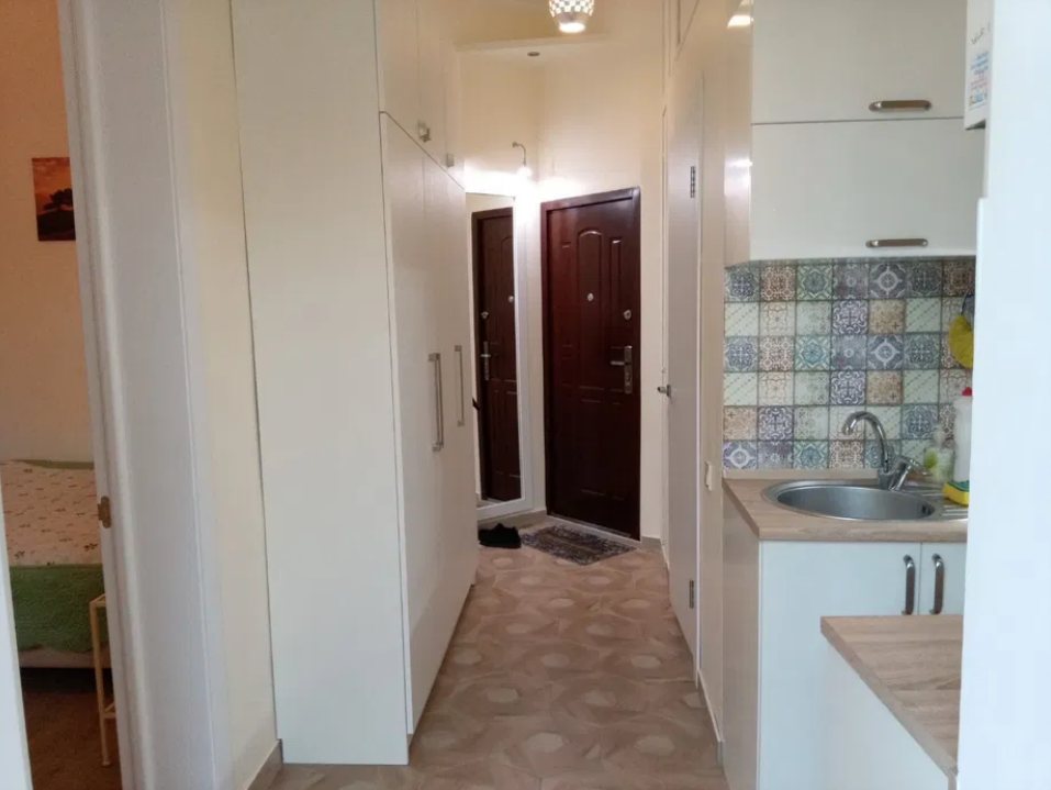 Продаж 1-кімнатної квартири 35 м², Польська вул.