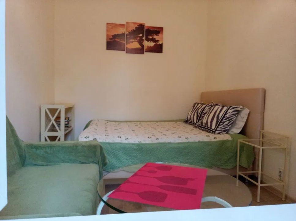 Продаж 1-кімнатної квартири 35 м², Польська вул.