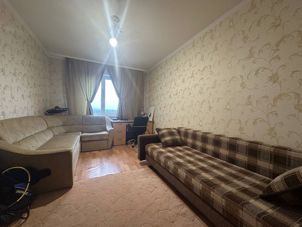 Продажа 2-комнатной квартиры 77 м², Науки просп., 54