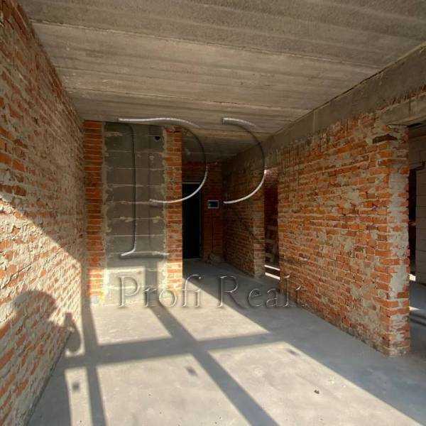 Продаж 4-кімнатної квартири 125 м², 10/3