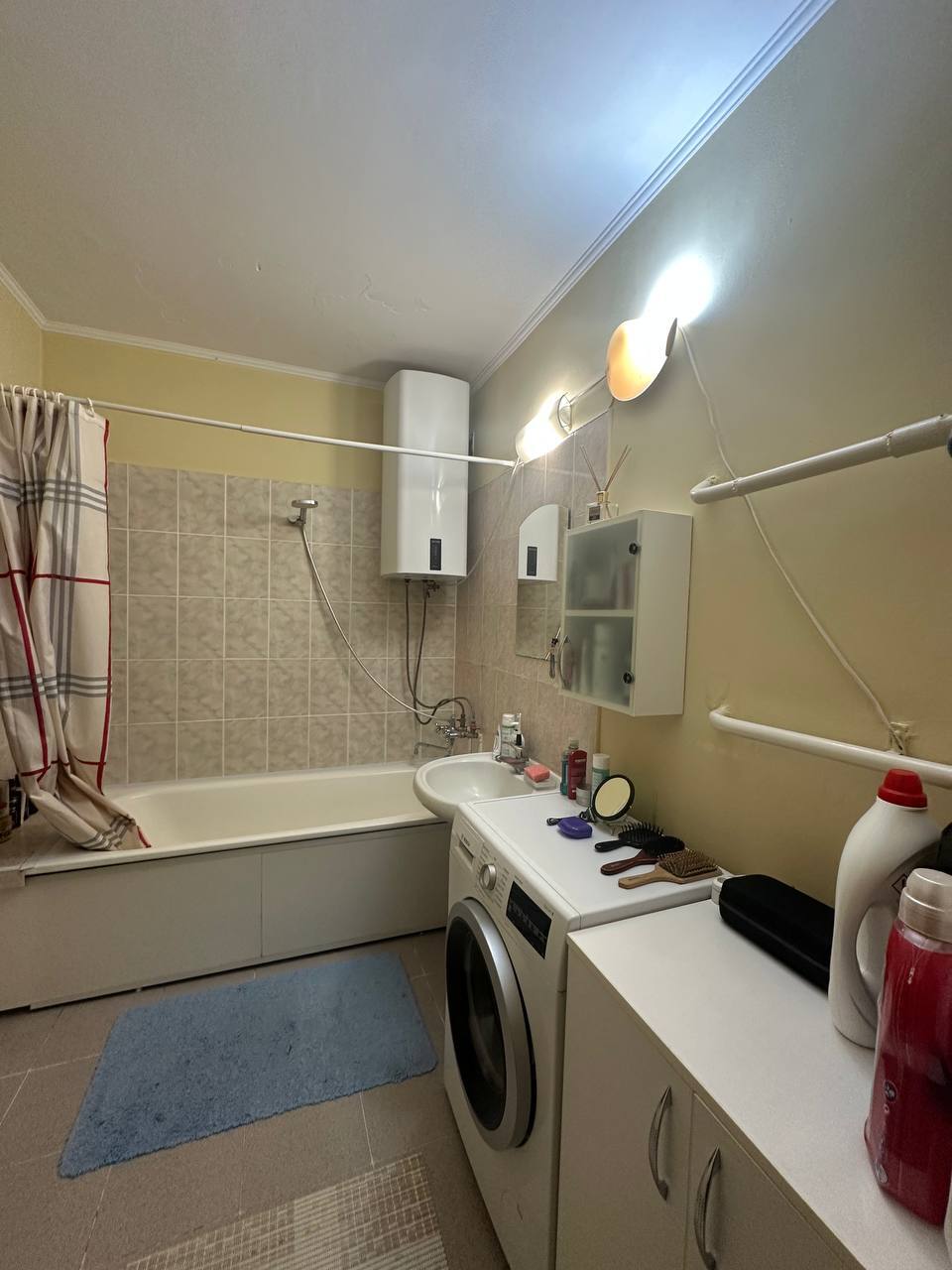 Продажа 2-комнатной квартиры 77 м², Науки просп., 54