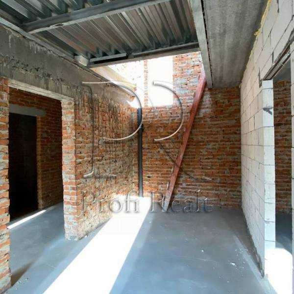 Продаж 4-кімнатної квартири 125 м², 10/3